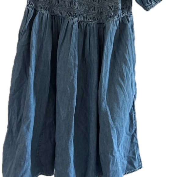 Denim Dress with smocked bodice by GAP Size XL EUC - Picture 3 of 7